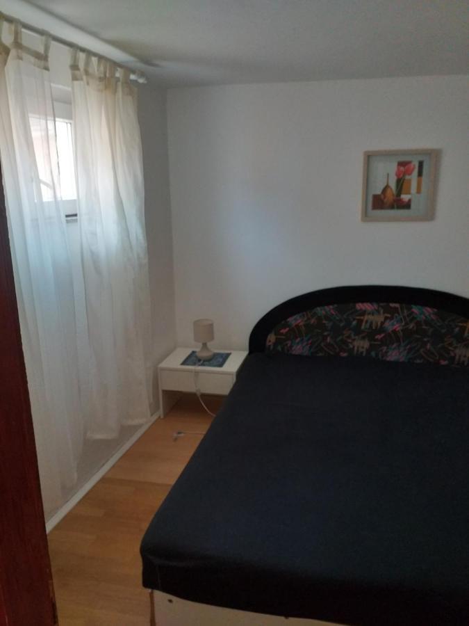 Apartmani Marijanovic Vir Buitenkant foto