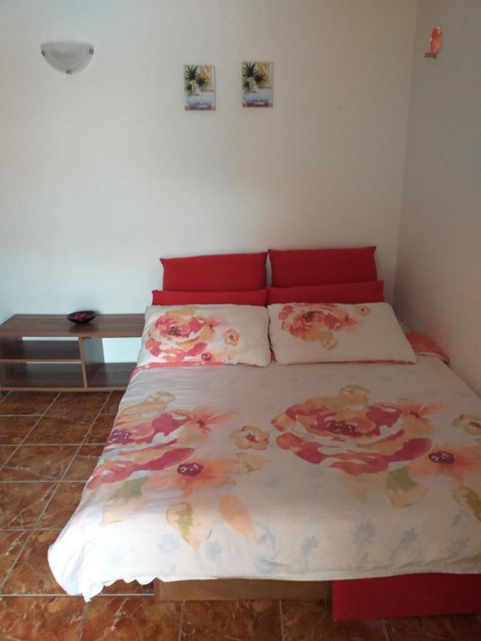 Apartmani Marijanovic Vir Buitenkant foto