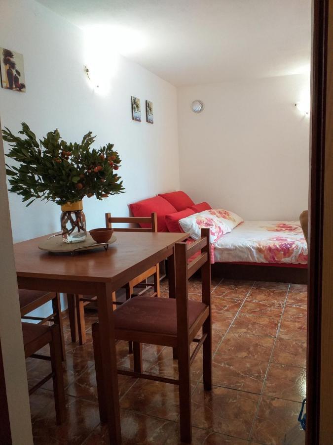 Apartmani Marijanovic Vir Buitenkant foto